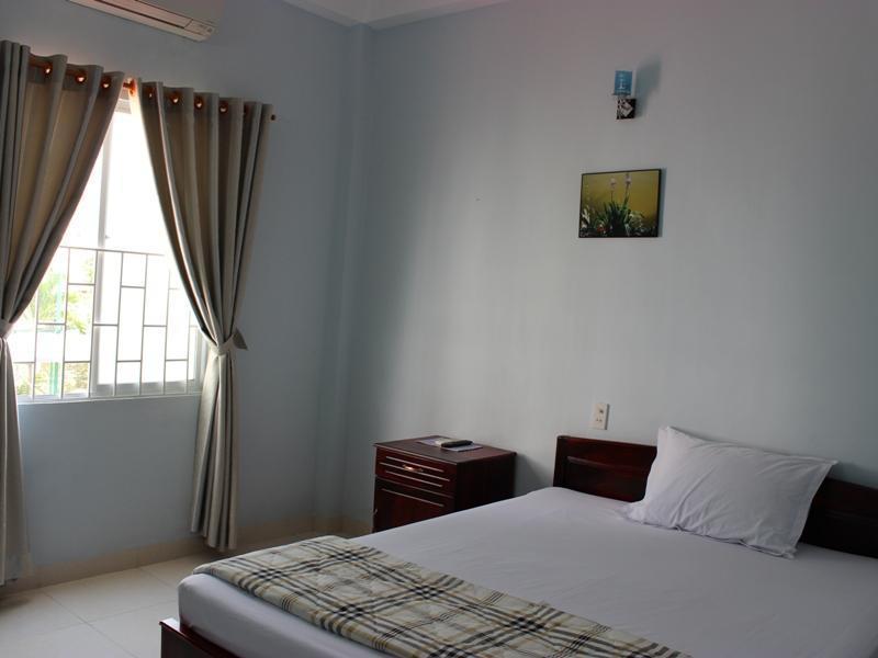 Quang Nhat Hotel Нячанг Экстерьер фото